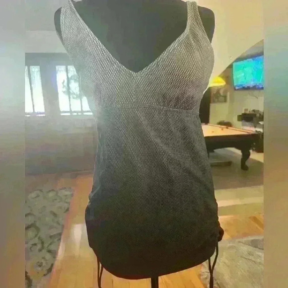 TYR Women’s Size 8 Swim DRESS ONE PIECE- Drawstring Sides — NWOT - Picture 7 of 9